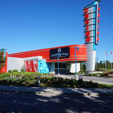 Holiday Inn Express Hotel & Suites 1000 Islands - Gananoque By Ihg Bagian luar foto