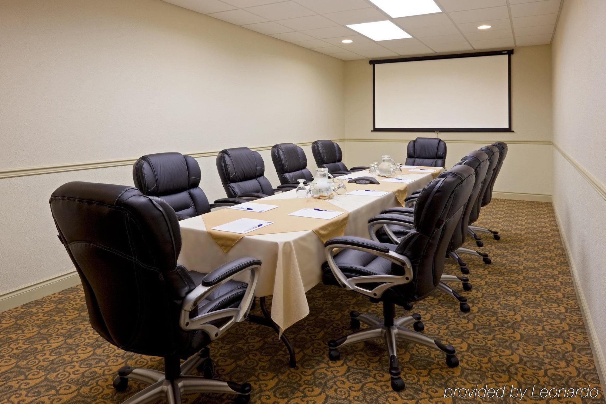 Holiday Inn Express Hotel & Suites 1000 Islands - Gananoque By Ihg Fasilitas foto